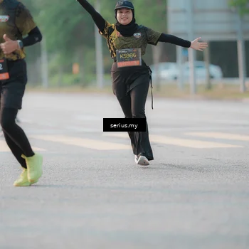 Runner Photo 6381725
