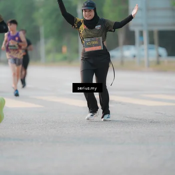 Runner Photo 6381733