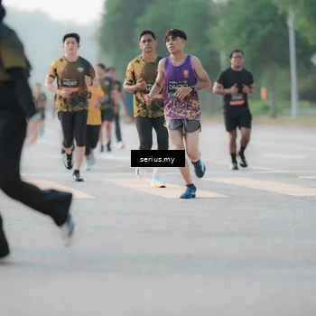 Runner Photo 6381758
