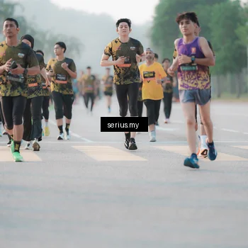 Runner Photo 6381769