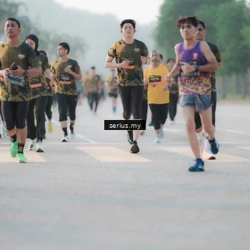 Runner Photo 6381786