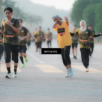 Runner Photo 6381788
