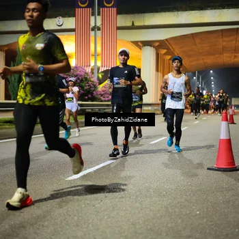 Runner Photo 6381792