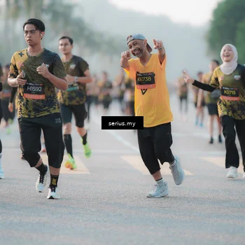 Runner Photo 6381799