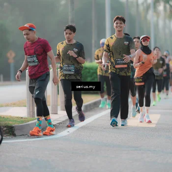 Runner Photo 6382003