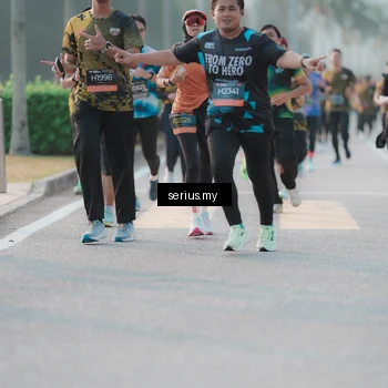 Runner Photo 6382022