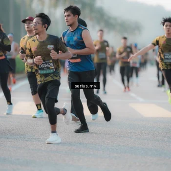 Runner Photo 6382040