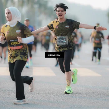 Runner Photo 6382054