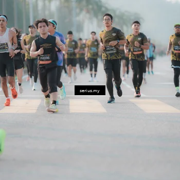 Runner Photo 6382071