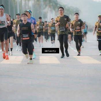 Runner Photo 6382072