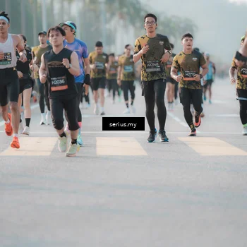 Runner Photo 6382076