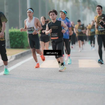 Runner Photo 6382079