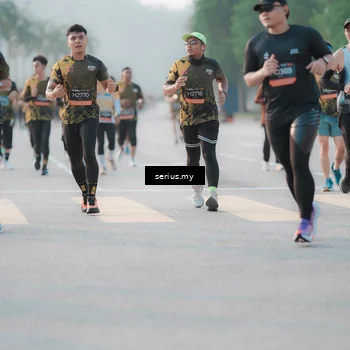 Runner Photo 6382095