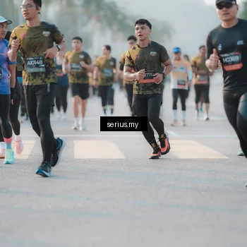 Runner Photo 6382110