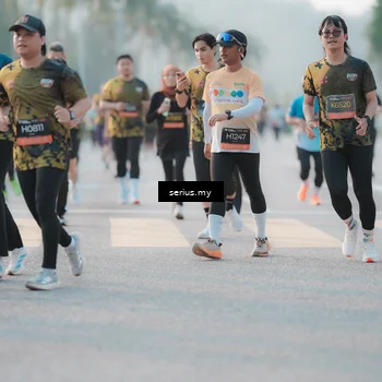 Runner Photo 6382162