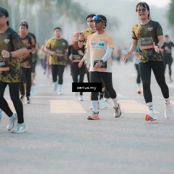 Runner Photo 6382184