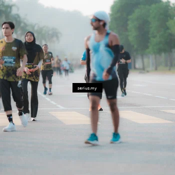 Runner Photo 6382186