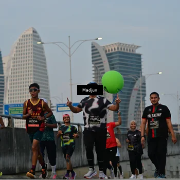 Runner Photo 6382206