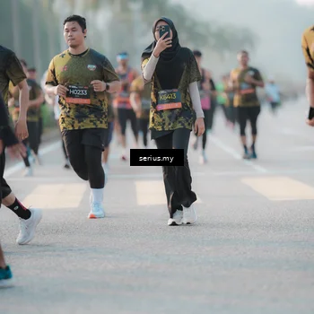 Runner Photo 6382233