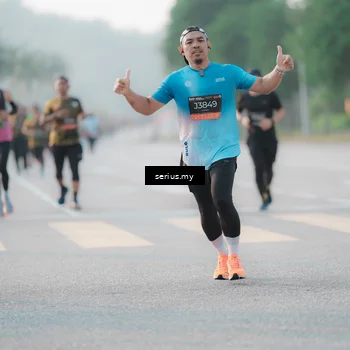 Runner Photo 6382244