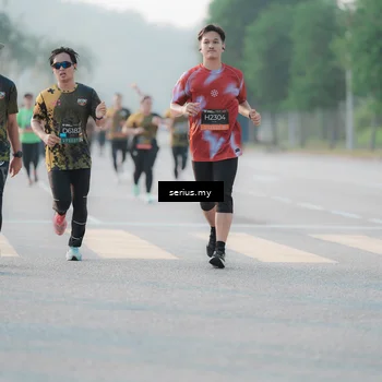 Runner Photo 6382281