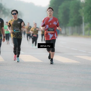Runner Photo 6382290
