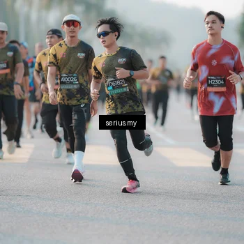Runner Photo 6382301