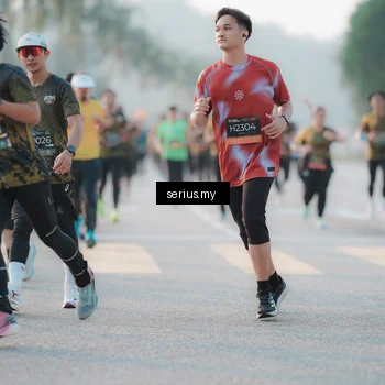Runner Photo 6382305