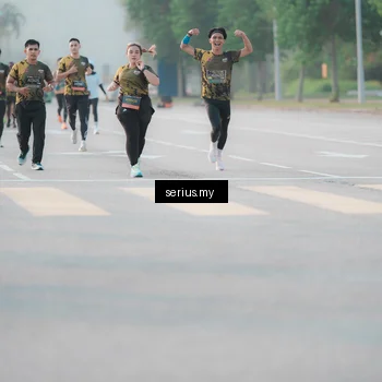 Runner Photo 6382324