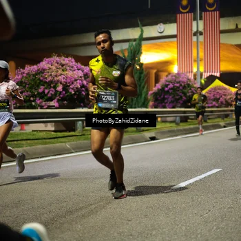 Runner Photo 6382348