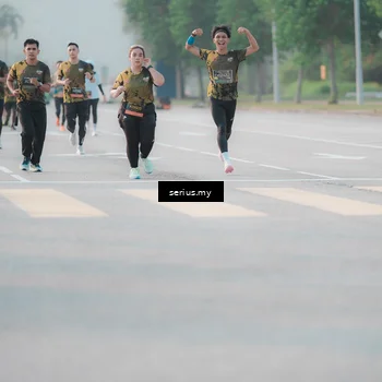 Runner Photo 6382363