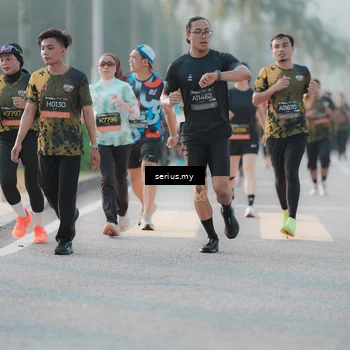 Runner Photo 6382371