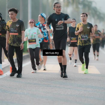 Runner Photo 6382380