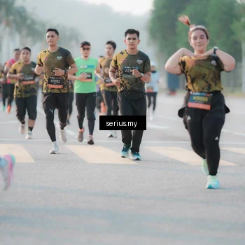 Runner Photo 6382385