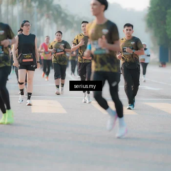 Runner Photo 6382388