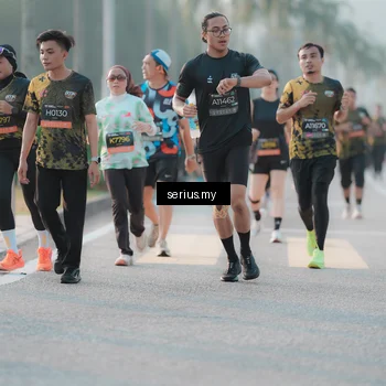 Runner Photo 6382394