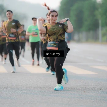 Runner Photo 6382399