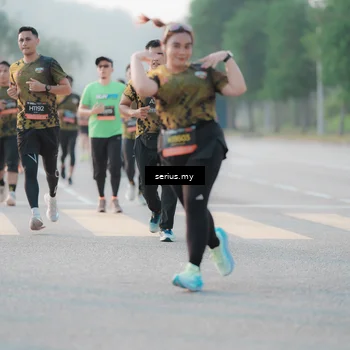 Runner Photo 6382403