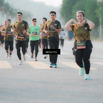 Runner Photo 6382407