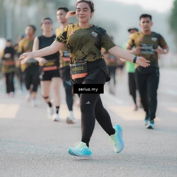 Runner Photo 6382423