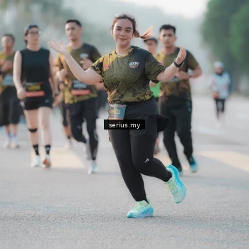 Runner Photo 6382438
