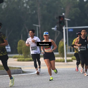 Runner Photo 6382529