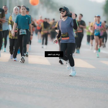 Runner Photo 6382534