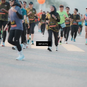 Runner Photo 6382538
