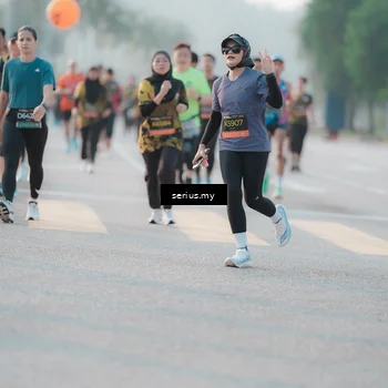 Runner Photo 6382541
