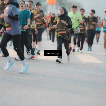 Runner Photo 6382545