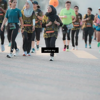 Runner Photo 6382549