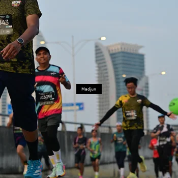 Runner Photo 6382561