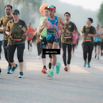 Runner Photo 6382602