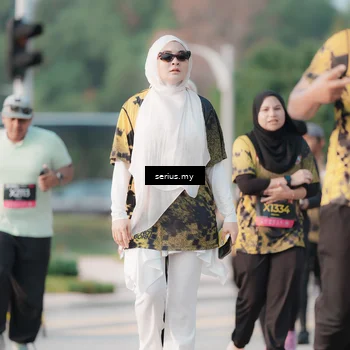 Runner Photo 6382698